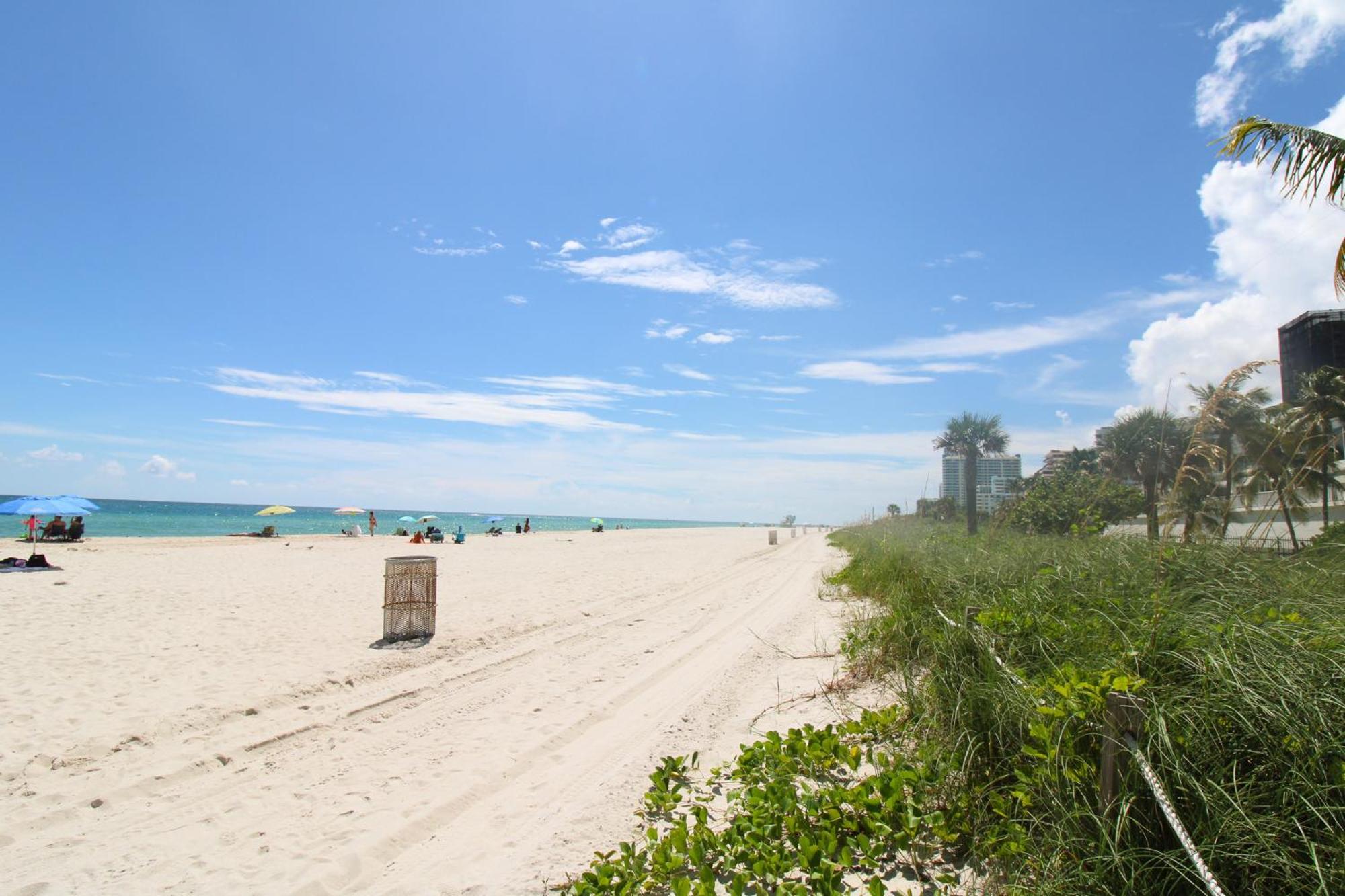 Castle 835 Oceanview Studio On Beach With Pool, Gym, Bars, And Free Parking Miami Beach Exterior foto